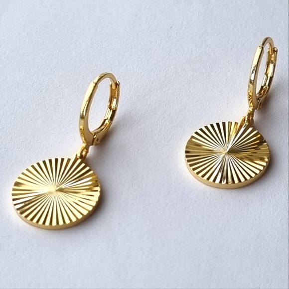 Earrings | Gold Toned | Round, Textured Sunburst | Huggies Hoop Drop Style. 💕 - Picture 13 of 16